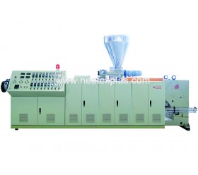 平行雙螺桿擠出機(jī)